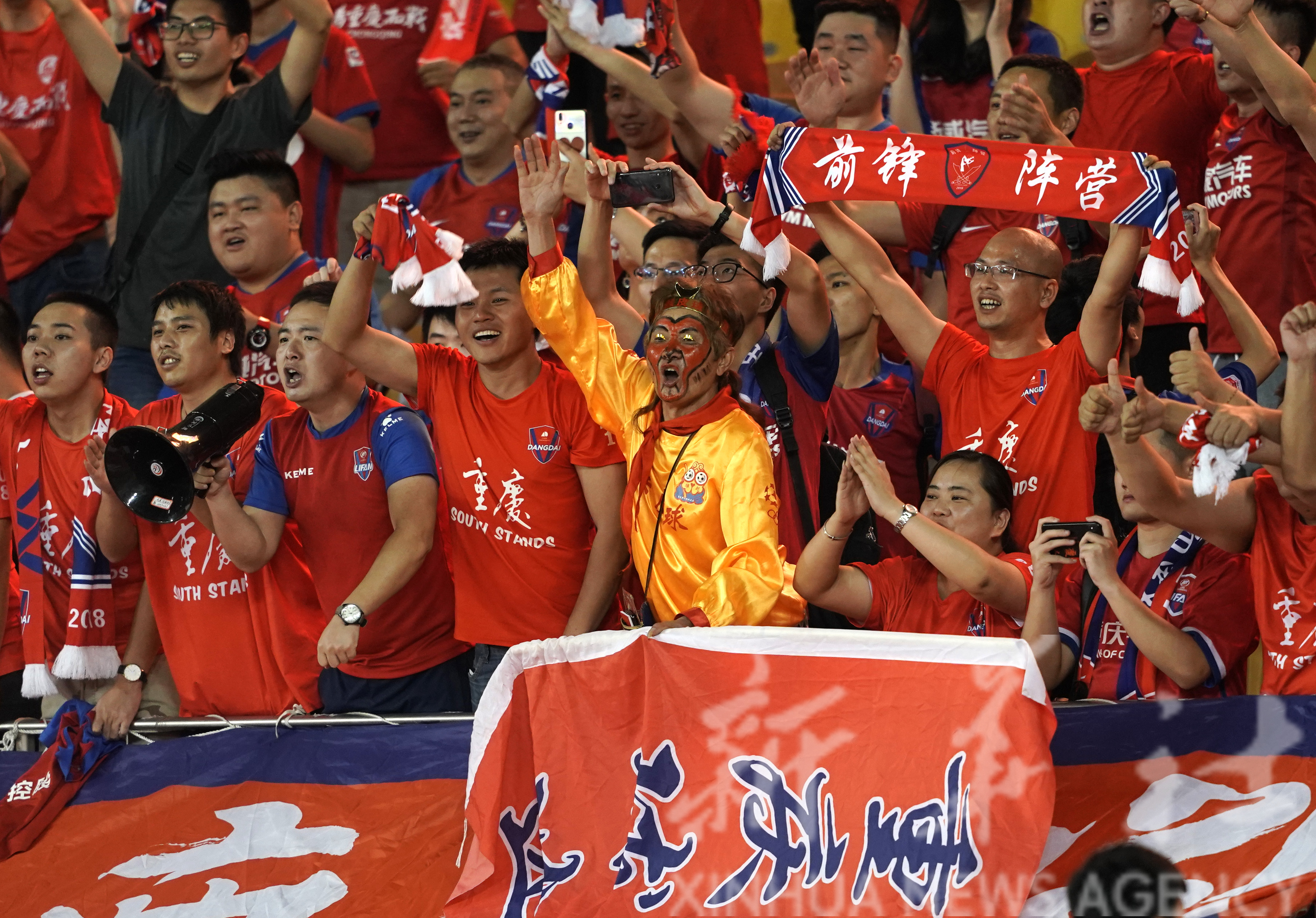 重庆斯威球队势如破竹,力压对手取得胜利 重庆斯威球队势如破竹,力压对手取得胜利