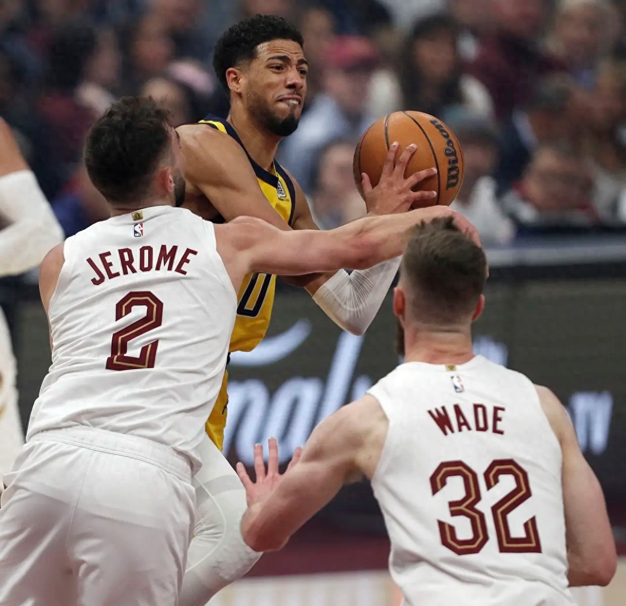 步行者绝地反击波兰男篮，卡鲁索关键制胜的简单介绍