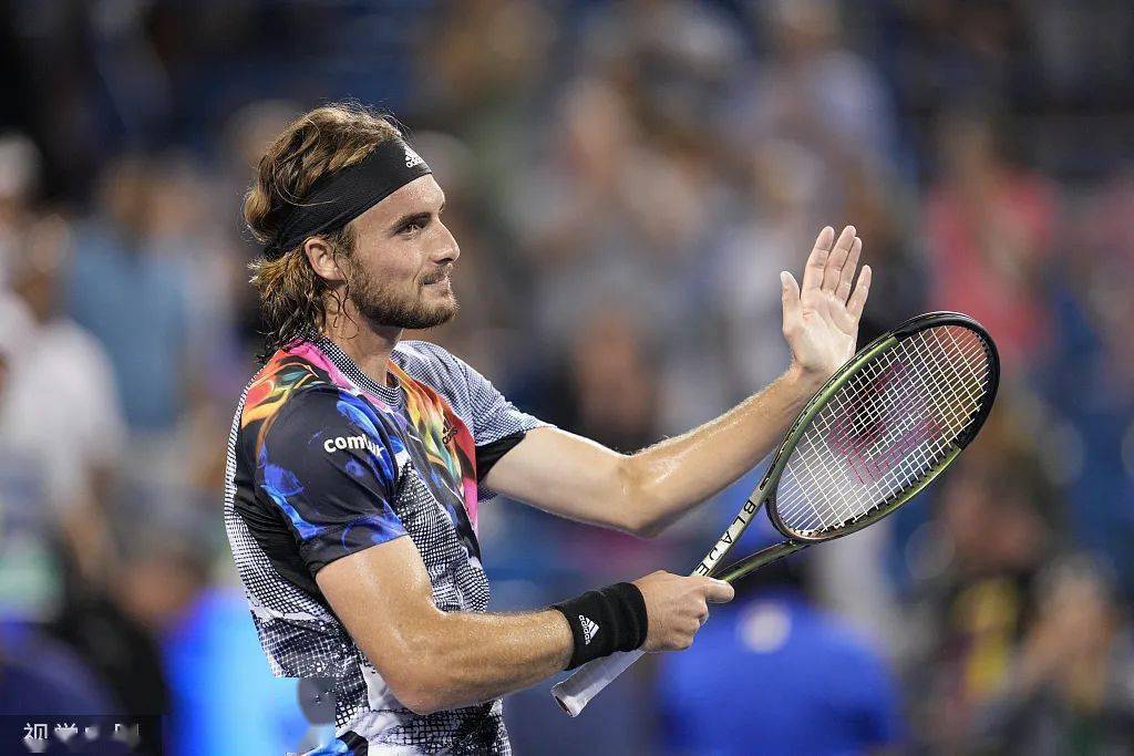 熊猫体育中国App-ATP总决赛力克法网，西西帕斯扛起全队